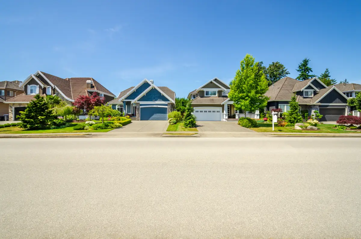 Community First: How Expert HOA Management Supports Charlotte Neighborhoods